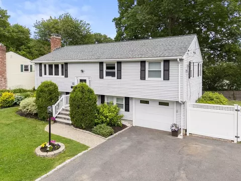 26 Crest Rd, Framingham, MA 01702 photo 4