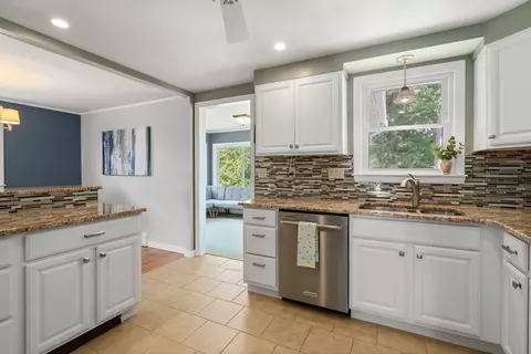 26 Crest Rd, Framingham, MA 01702 photo 14