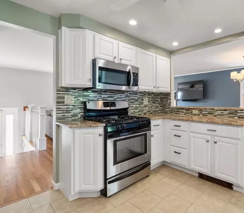 26 Crest Rd, Framingham, MA 01702 photo 15