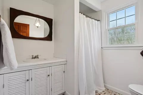 Bath - 91 Forest, Salisbury, MA 01952 photo 2 of 2