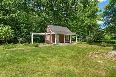 Exterior - 91 Forest, Salisbury, MA 01952 photo 8 of 9