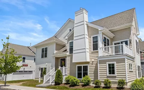 1 Estelle Way, Plymouth, MA 02360