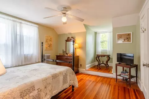 160 Abbott St, Springfield, MA 01118 photo 17