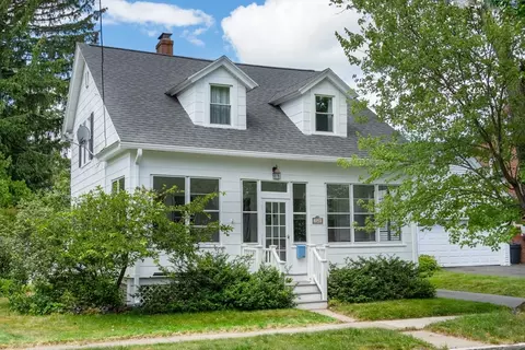 160 Abbott St, Springfield, MA 01118