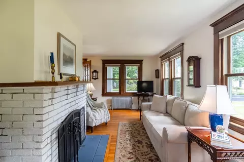 160 Abbott St, Springfield, MA 01118 photo 6