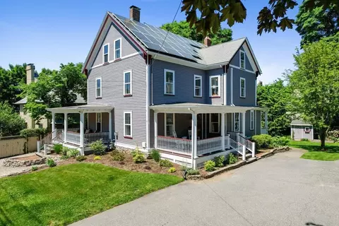 9 Bacon St #9, Winchester, MA 01890