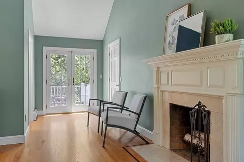 Entry Way - 9 Wingate Ln, Acton, MA 01720 photo 3 of 3
