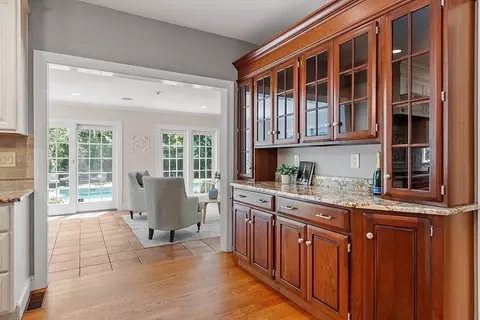 Entry Way - 9 Wingate Ln, Acton, MA 01720 photo 2 of 3