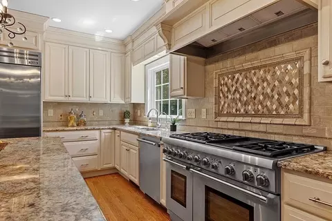 Kitchen - 9 Wingate Ln, Acton, MA 01720 photo 3 of 3