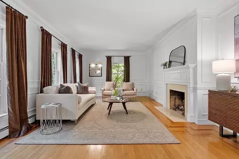 Living - 9 Wingate Ln, Acton, MA 01720 photo 1 of 7