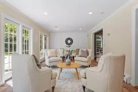 Living - 9 Wingate Ln, Acton, MA 01720 photo 5 of 7