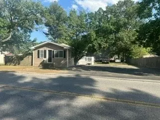 73 Frost Rd, Tyngsborough, MA 01879