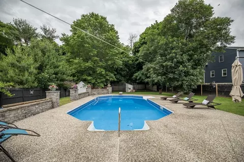 127 Conant, Danvers, MA 01923 photo 22