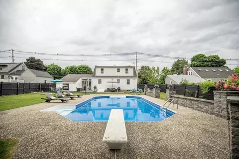 127 Conant, Danvers, MA 01923 photo 25