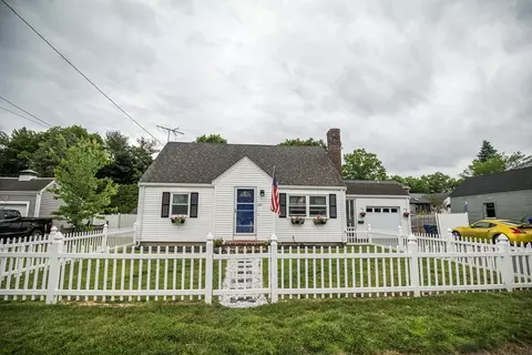 127 Conant, Danvers, MA 01923 photo 2