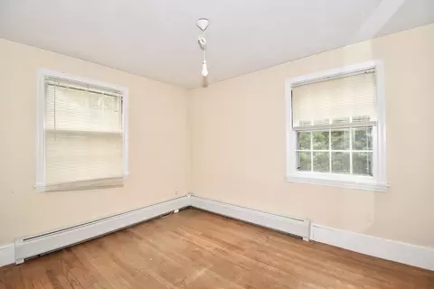 Bedroom - 17 Old Brook Rd, Springfield, MA 01118 photo 1 of 3