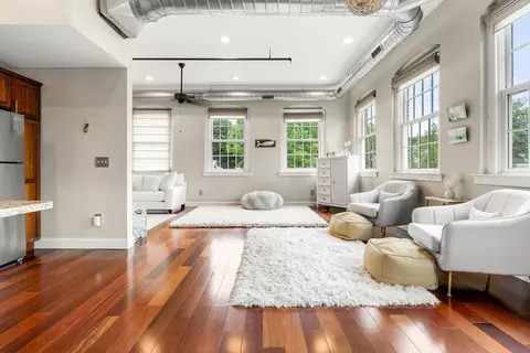 15 Cedar St #33, Amesbury, MA 01913