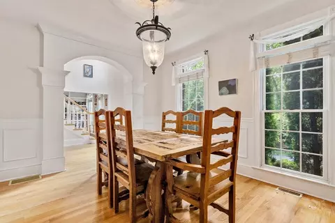 Dining - 1 Spring Valley Rd, Worcester, MA 01609 photo 1 of 2