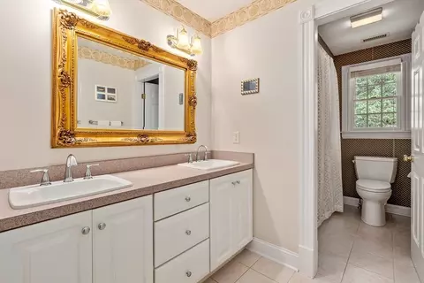 Bath - 1 Spring Valley Rd, Worcester, MA 01609 photo 4 of 4