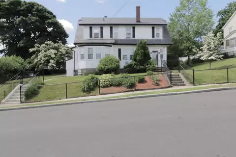 36 Kimball Rd, Chelsea, MA 02150