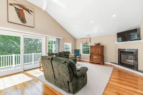 6 Riggs Point Rd, Gloucester, MA 01930 photo 17