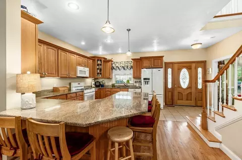 6 Riggs Point Rd, Gloucester, MA 01930 photo 5