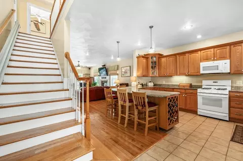 6 Riggs Point Rd, Gloucester, MA 01930 photo 6