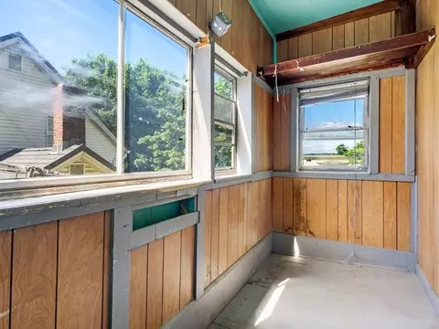 91 Fox St, Worcester, MA 01604 photo 23