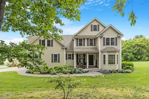 204 Littleton County Rd, Harvard, MA 01451