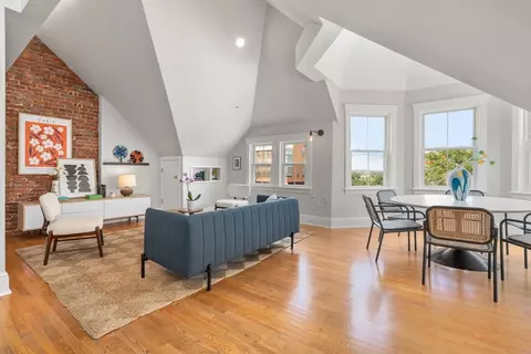40 Highland Ave #7, Somerville, MA 02143