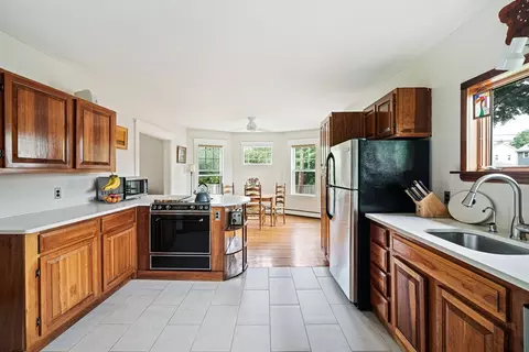 Kitchen - 51 Warren Ave, Milton, MA 02186 photo 3 of 5