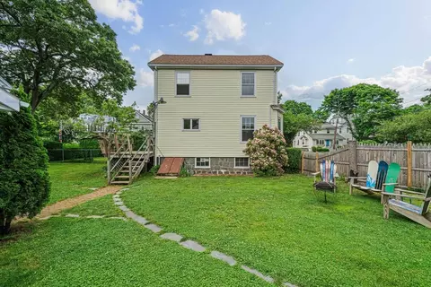 Exterior - 51 Warren Ave, Milton, MA 02186 photo 12 of 12