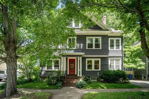 189 Tremont St #1, Newton, MA 02458