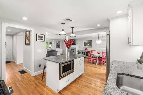 773 Greendale Ave, Needham, MA 02492 photo 11