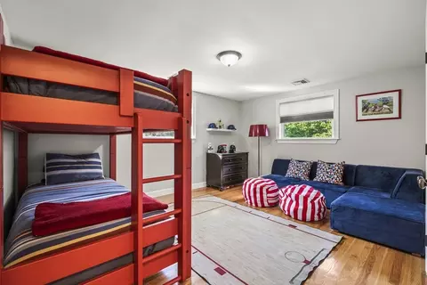 773 Greendale Ave, Needham, MA 02492 photo 15