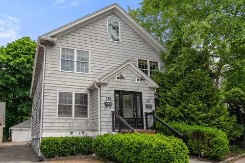 235 Huron Ave #2, Cambridge, MA 02138