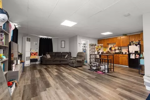 337 Columbia St, Fall River, MA 02723 photo 10