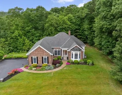 7 Bella Rosa Dr, Millbury, MA 01527