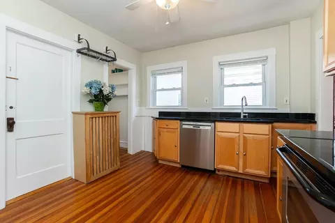 65 Freeman St #2, Arlington, MA 02474 photo 9