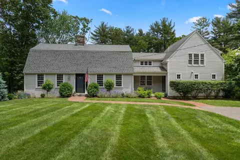 100 Meetinghouse Rd, Duxbury, MA 02332