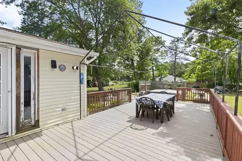 2 Shawnee Dr, Buzzards Bay, MA 02532 photo 19