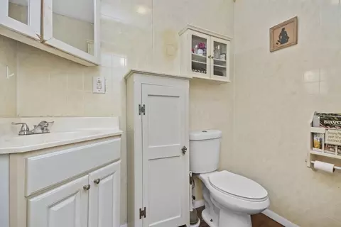 2 Shawnee Dr, Buzzards Bay, MA 02532 photo 18