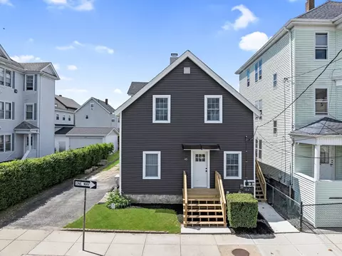 45 Lafayette St, Fall River, MA 02723 photo 2