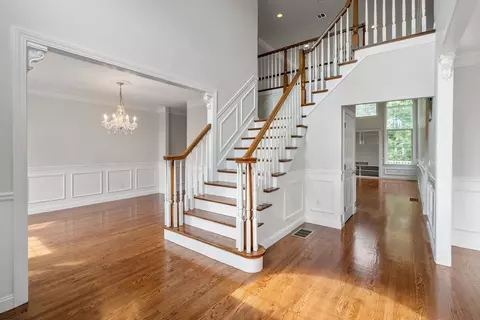 55 Mohawk Path, Holliston, MA 01746 photo 4
