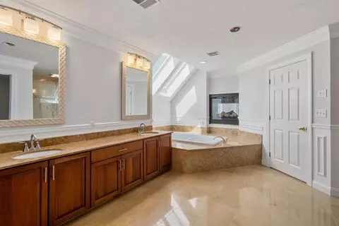 55 Mohawk Path, Holliston, MA 01746 photo 30