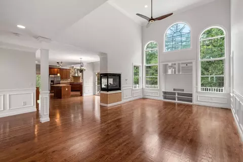 55 Mohawk Path, Holliston, MA 01746 photo 14