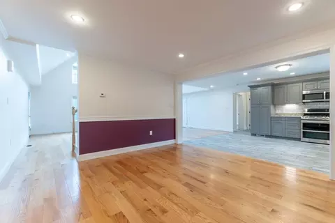 49 East St, Upton, MA 01568 photo 11