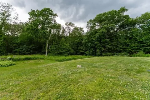 49 East St, Upton, MA 01568 photo 36