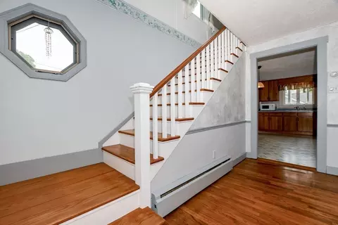Entry Way - 8 Tomahawk Dr, Wareham, MA 02538 photo 1 of 1