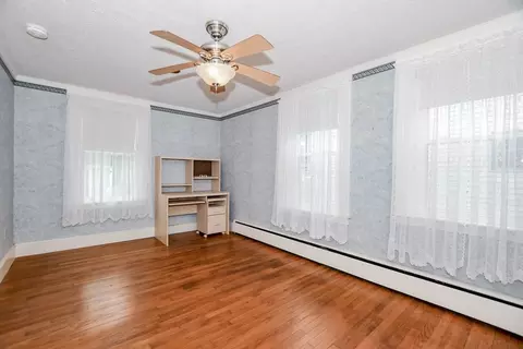 Bedroom - 8 Tomahawk Dr, Wareham, MA 02538 photo 1 of 6